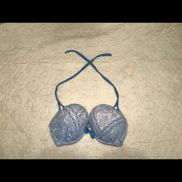 Gorgeous Blue & White Push Up Bikini - Picture 2 of 5